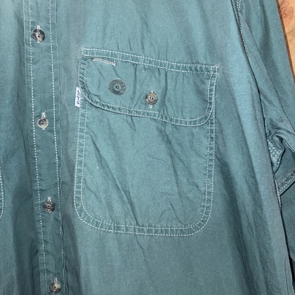 Vintage Levi’s white tab green long sleeve shirt Size XL 100% cotton - Picture 4 of 15